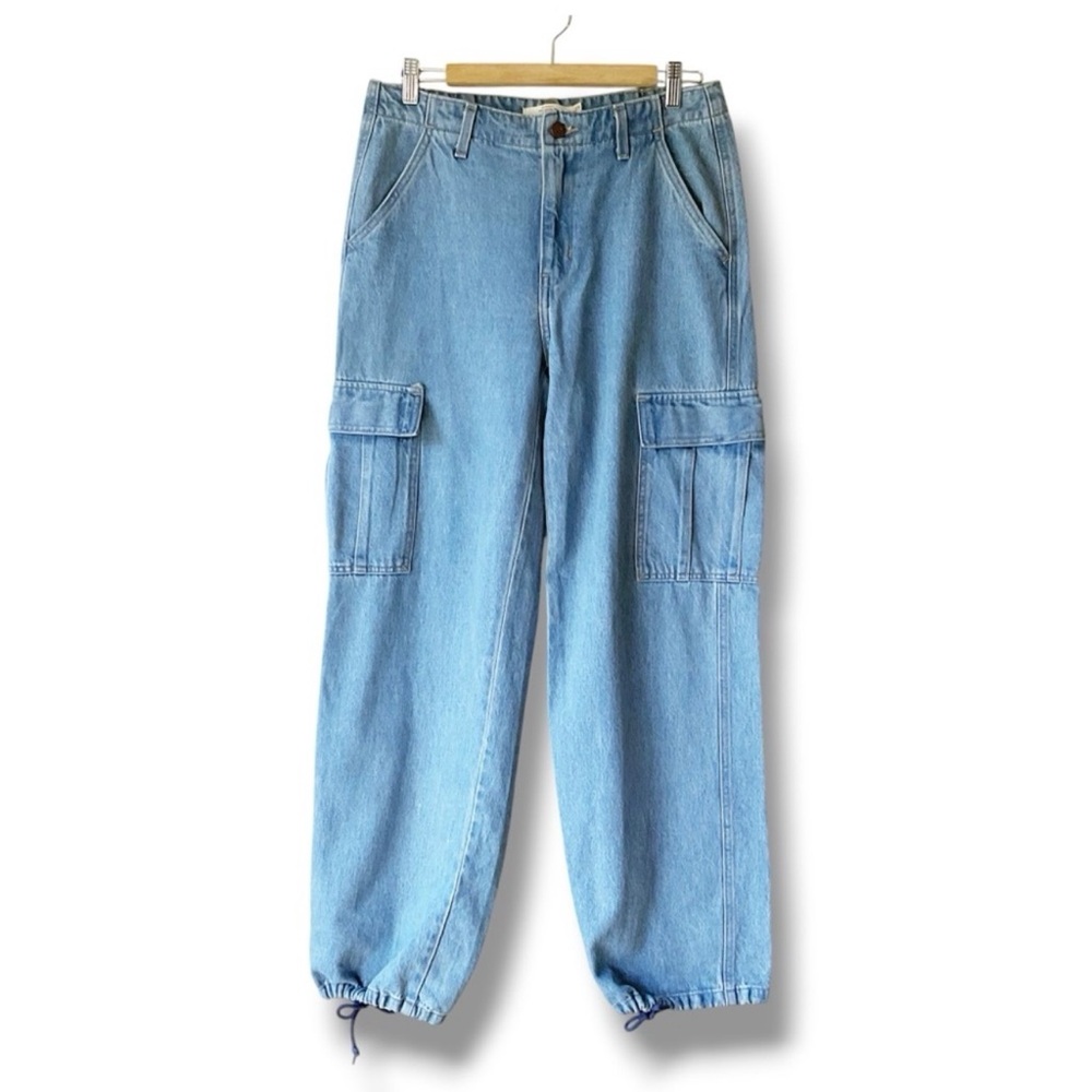 Levi’s ‘94 Baggy Cargo Jeans in Look At Me Wash Size 28